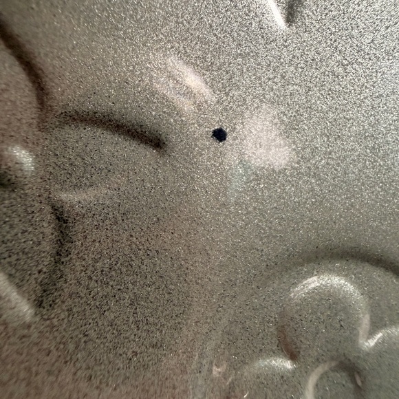 Louis Vuitton Sherwood GM in Gorgeous Givre Vernis - Picture 14 of 17